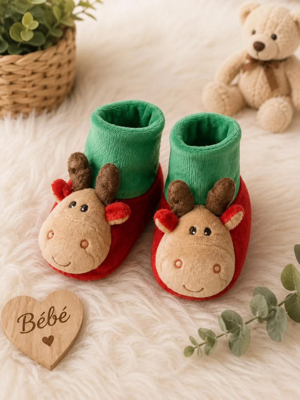 Chausson bébé 3-6 mois couleur rouge et vert neuf